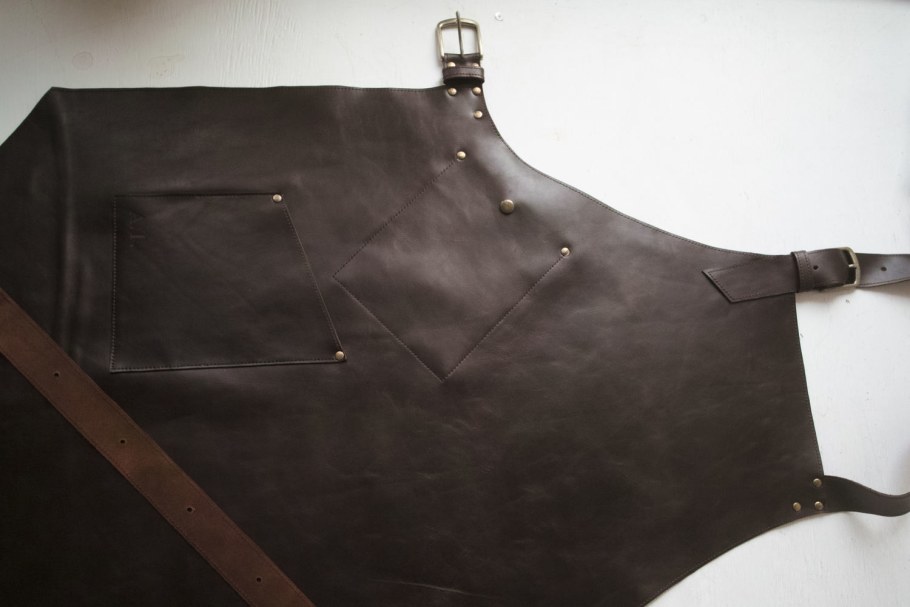 Сумка фартук для гримера на съемочную площадку