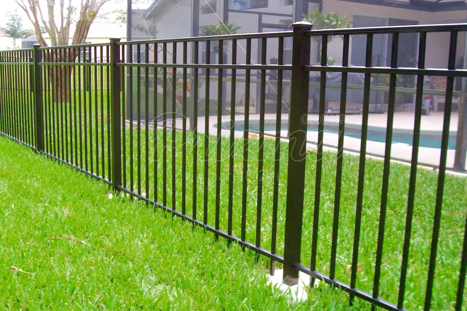 Забор ворота калитка из евроштакетника