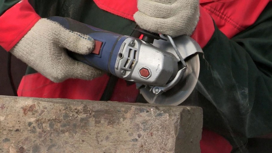 Зашлифовать бетонный пол