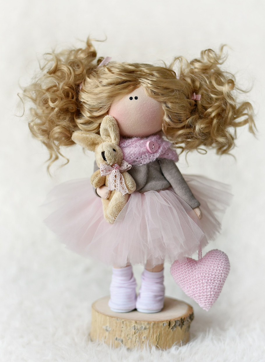 Красивые и гибкие куклы