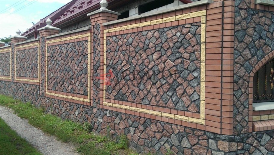 Забор из камня