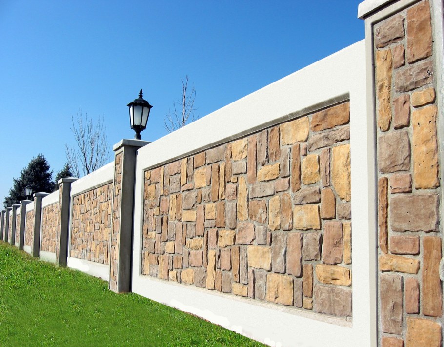 Отделка забора