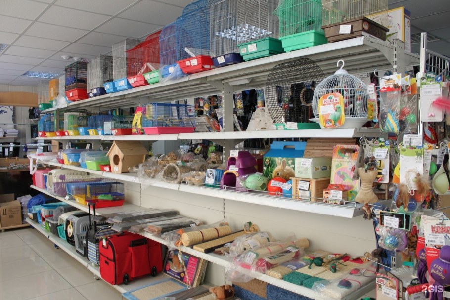 Полка зоомагазина