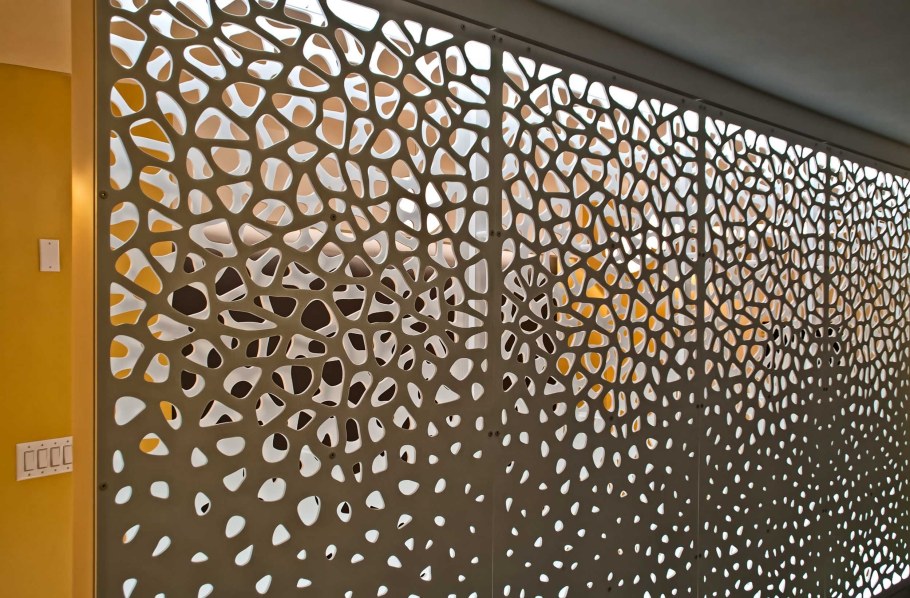 Экранные панели перегородки уличные