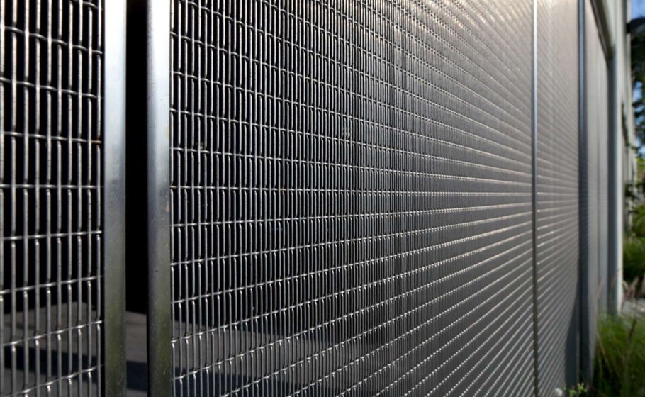 Панели металлические сетчатые декоративные