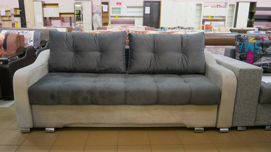 Диван Мадрид хофф