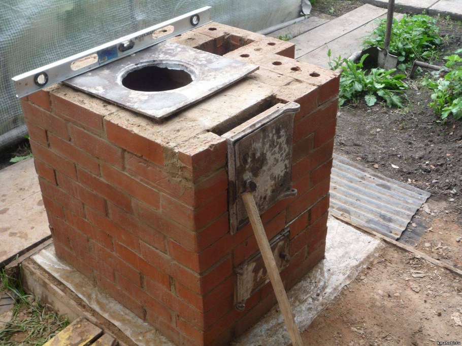 Уличная печь для дачи из кирпича