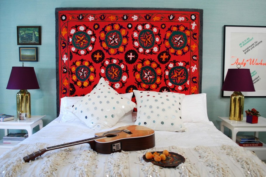 Крепление для ковра на стену