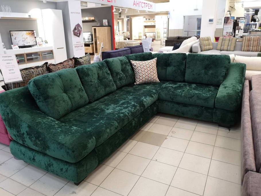 Диван Сальвадор с оттоманкой