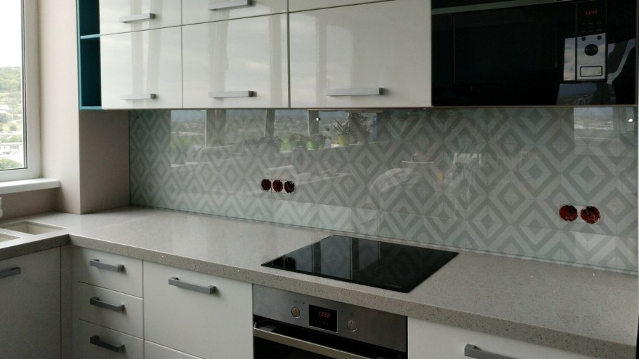 Фартук для кухни скинали прозрачное