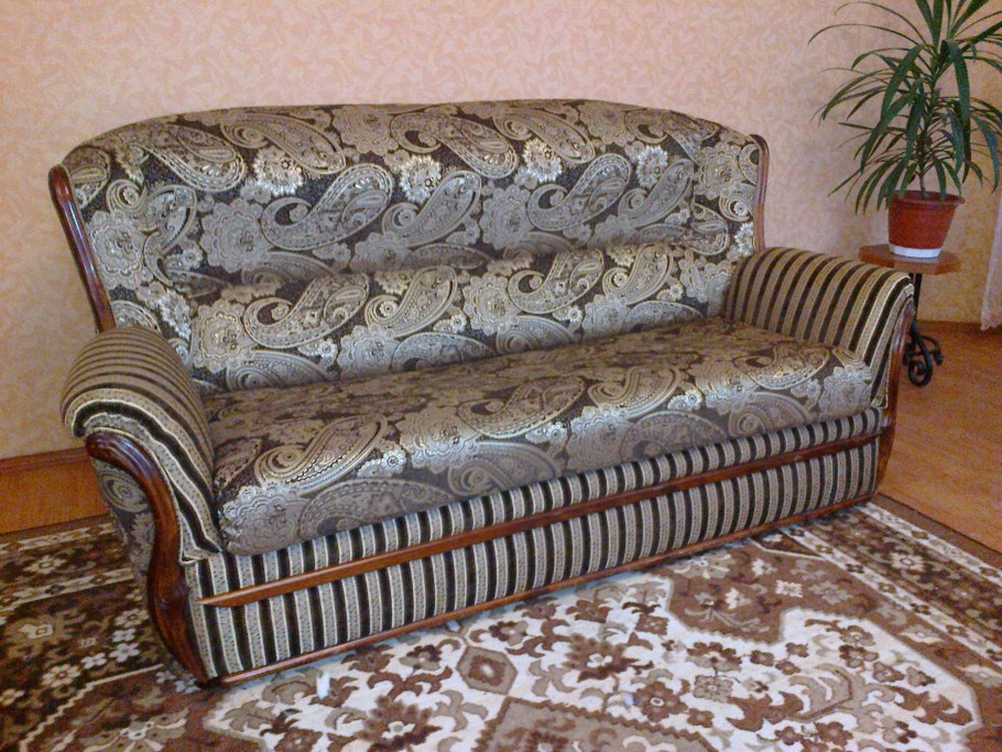 Материал для обшивки дивана