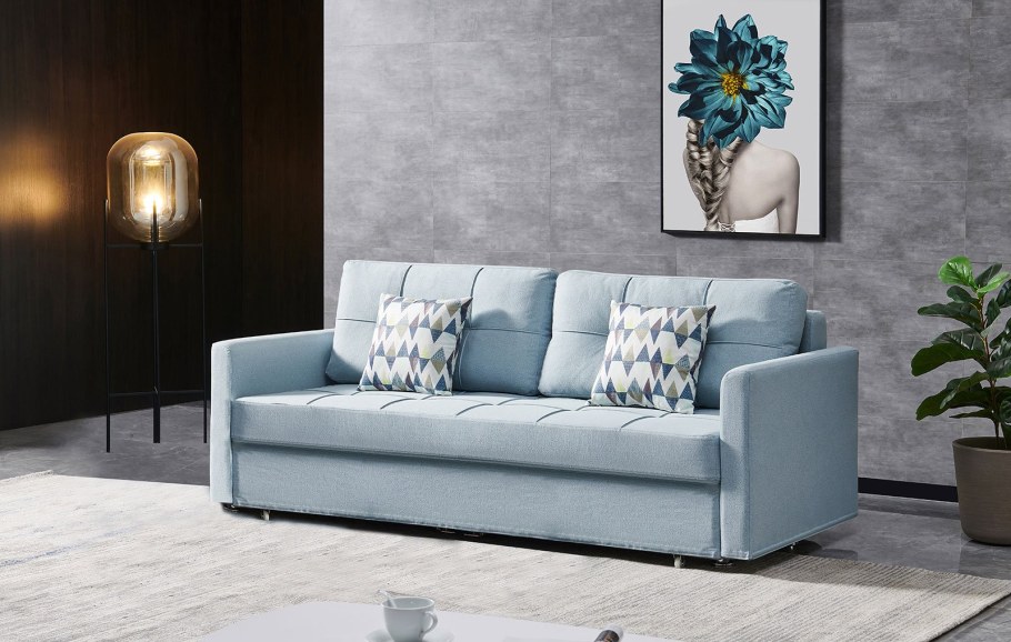 Серо голубой диван