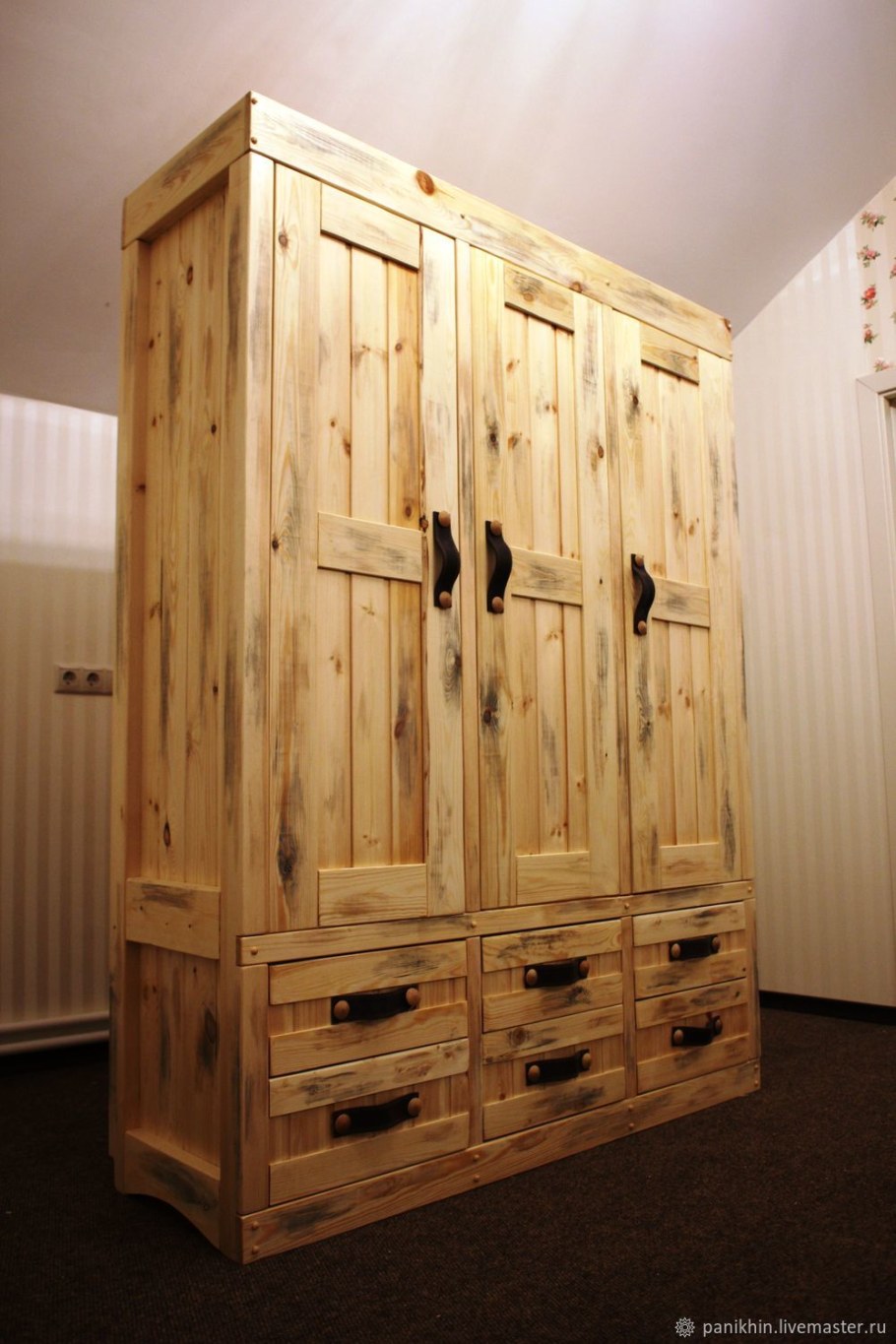 Шкаф из массива сосны икеа