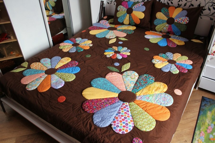 Рукоделие из кусочков ткани