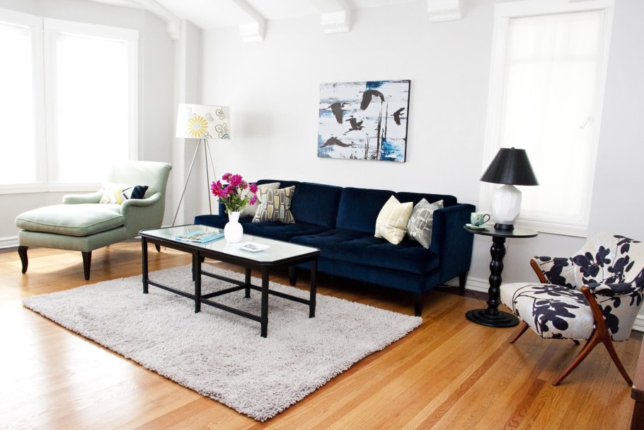 Гостиная в сине желтых тонах