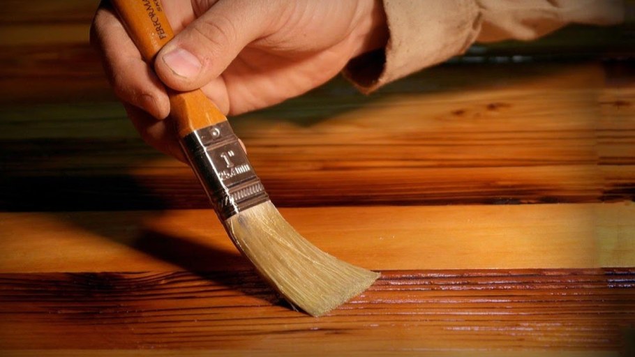 Лакировка дерева