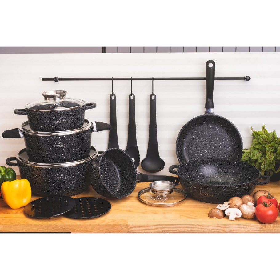 Подставка под горячих казанов, кастрюль