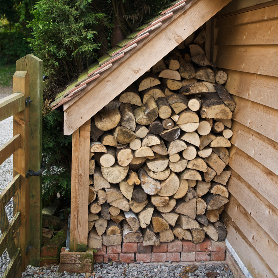 Сарай для дров на даче