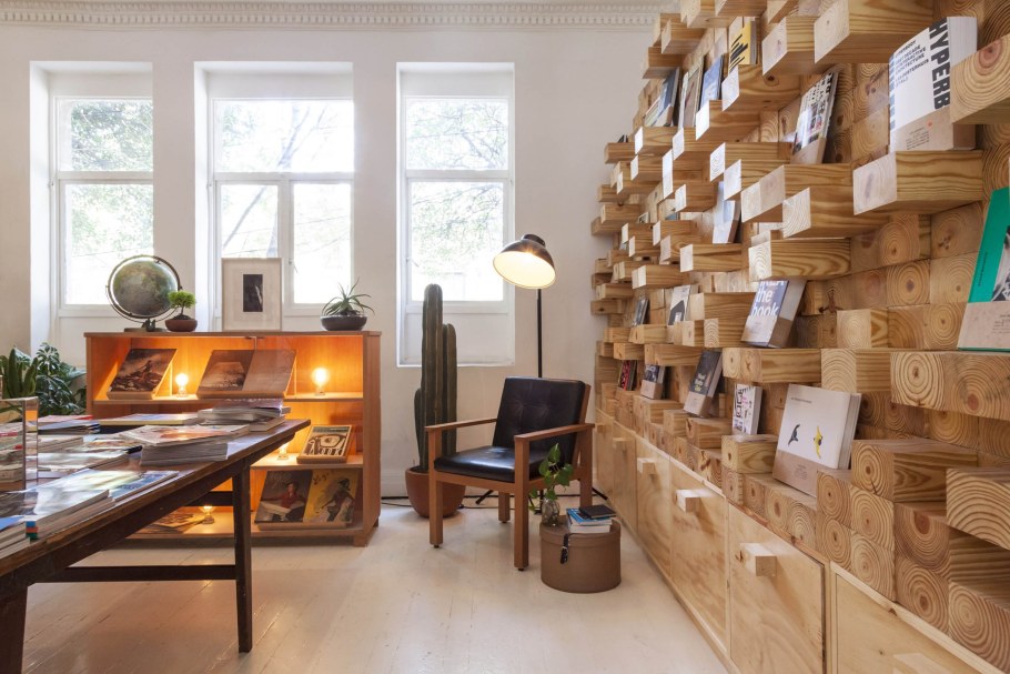 Интерьер книжной лавки