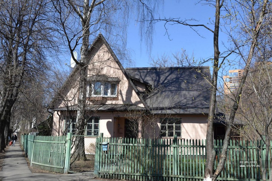 Дачный домик советских времен