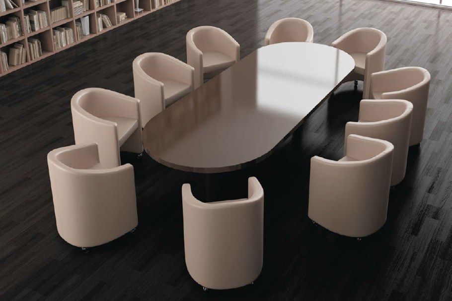 Кресло для стола переговоров