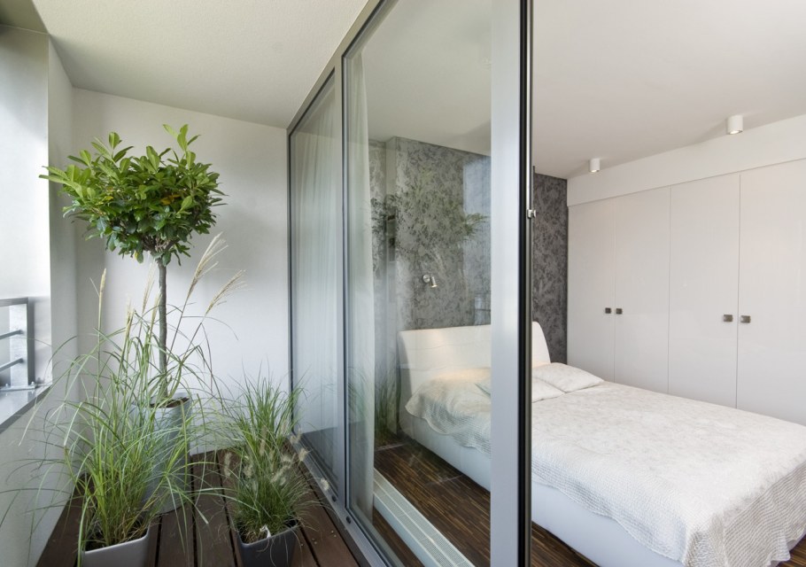 Вмещение балкона с комнатой