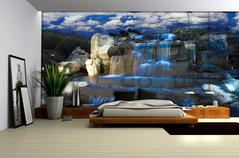 Самоклейки на стену