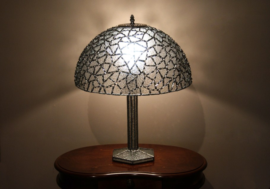 Деревянная люстра