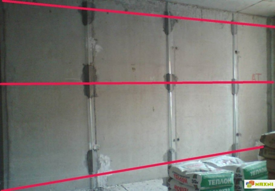 Стена с маячками под штукатурку