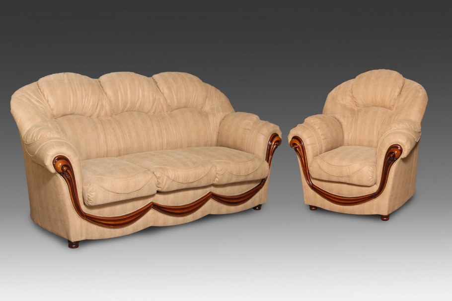 Дутые комплекты мягкой мебели