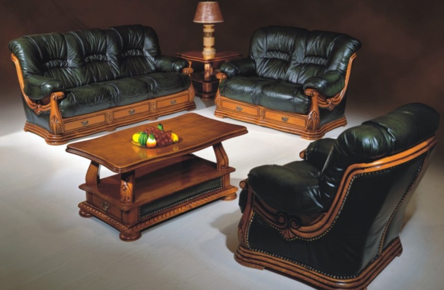 Комплект мягкой мебели