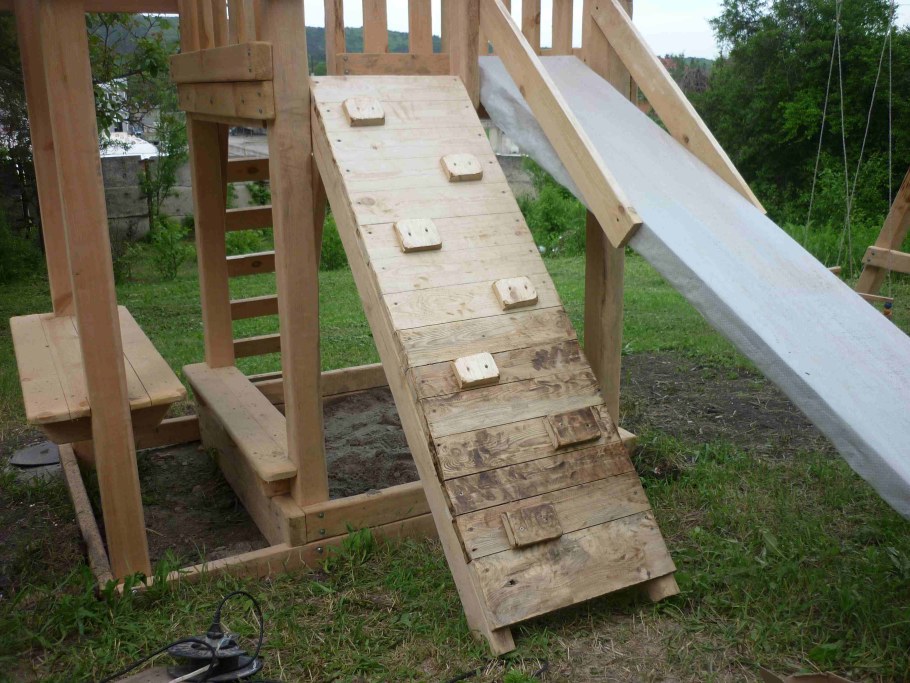 Детская игровая площадка своими руками