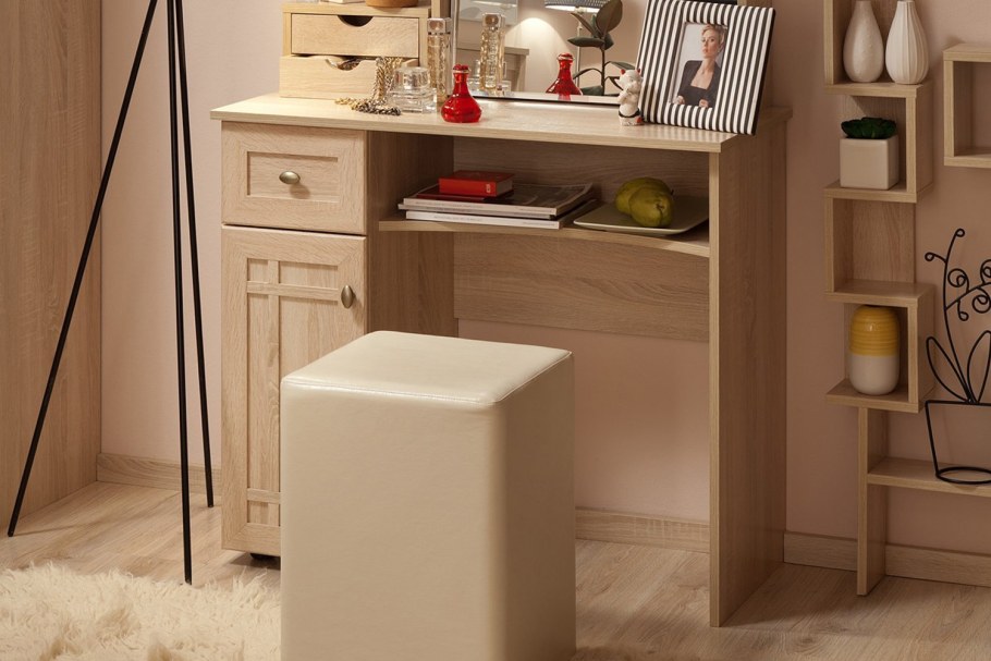 Туалетный столик