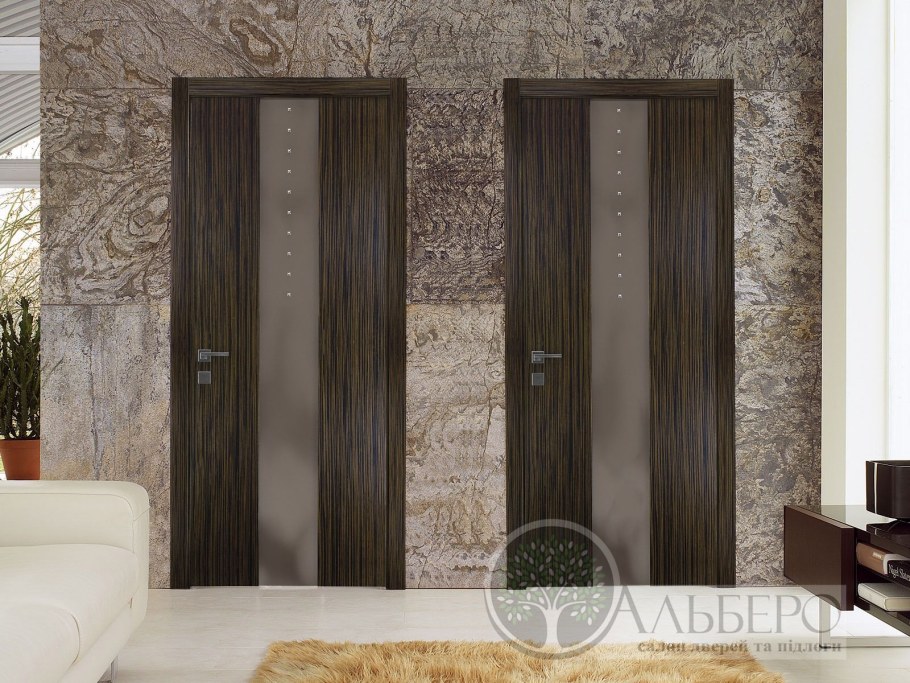 Двухцветные двери