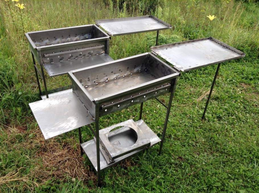 Мангал со столиком