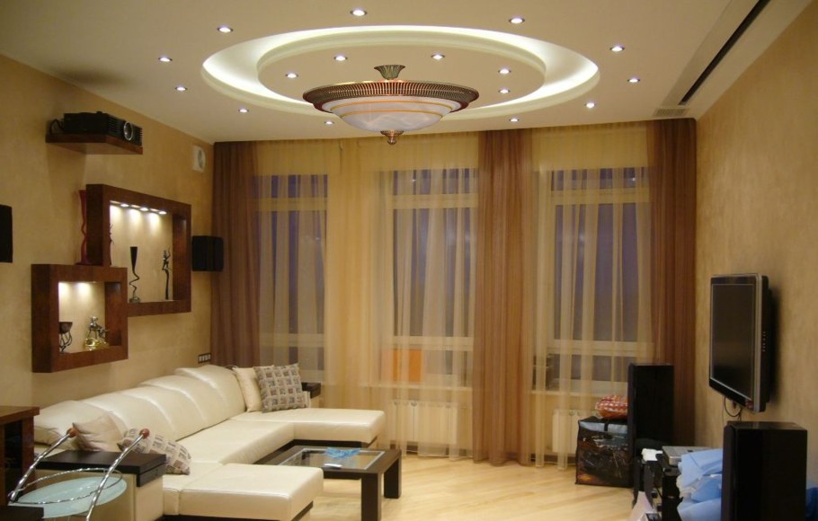 Натяжные потолки гостиная 18кв