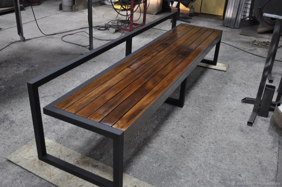 Лавка из профильной трубы 40х20