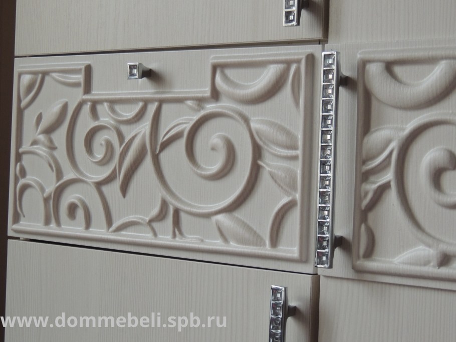 Комод Арника 02 Ирис комод комбинированный дуб бодега