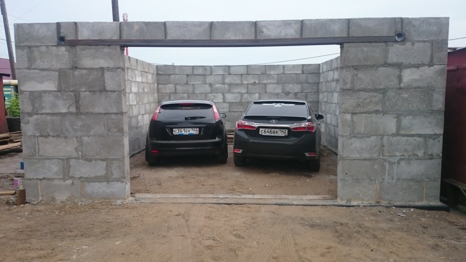 Гараж с навесом