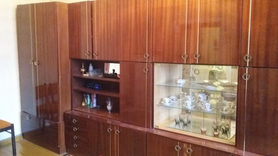 Диван угловой Балашов мебель даром