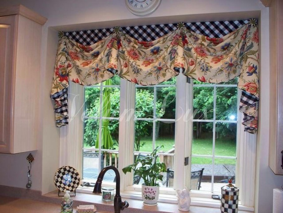 Шторы в стиле Кантри