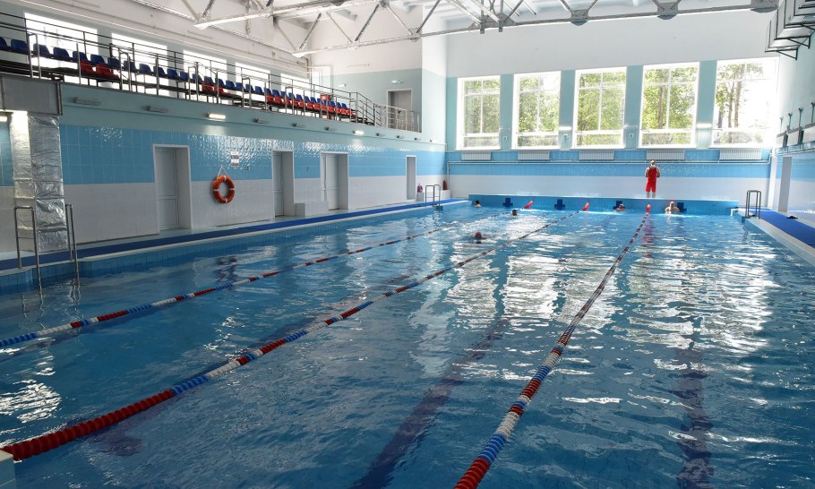 Школа 235 Адмиралтейского района бассейн