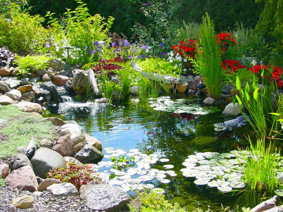 Декоративный водоем