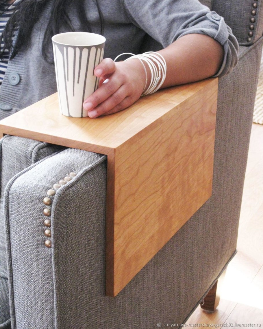 Столик придиванный Sofa Arm