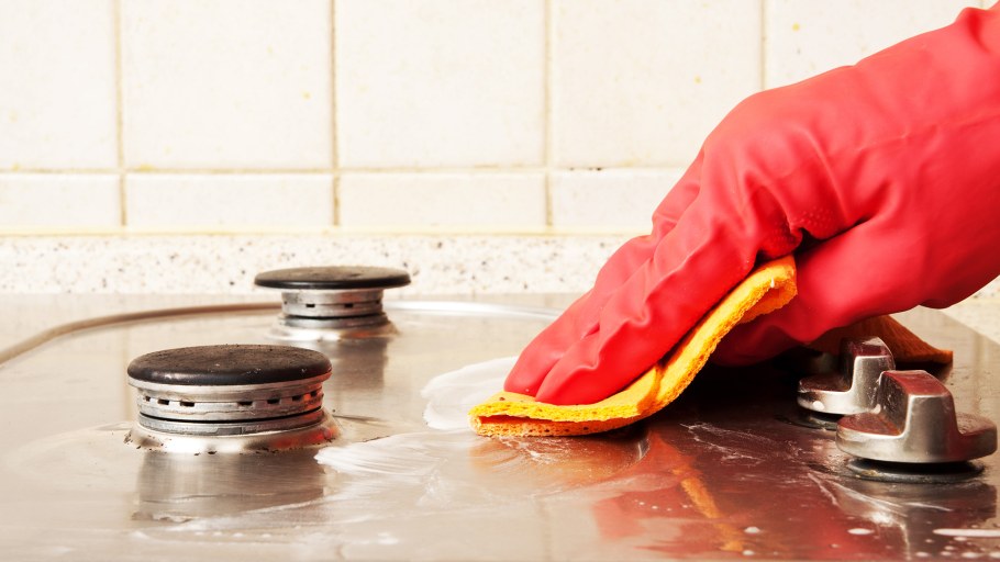 Помыть плиту