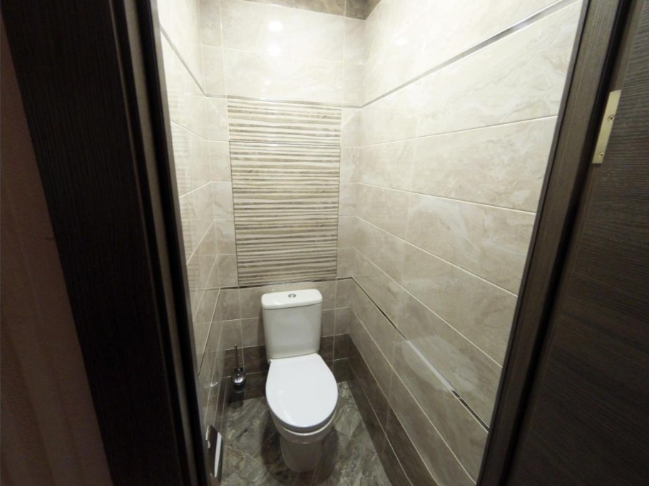 Декор туалета маленького размера