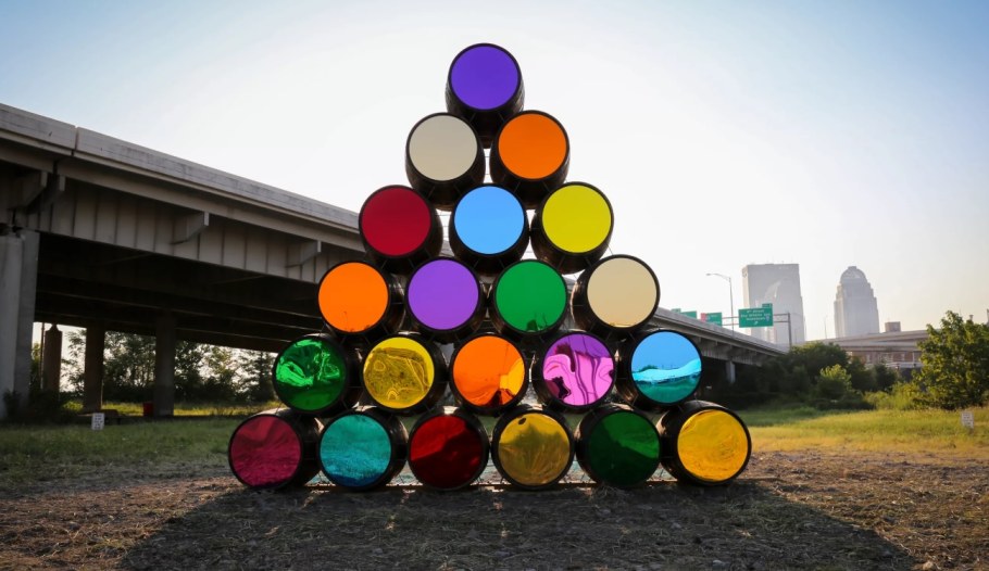 Арт объект АЙТИ покрути в Ярославле