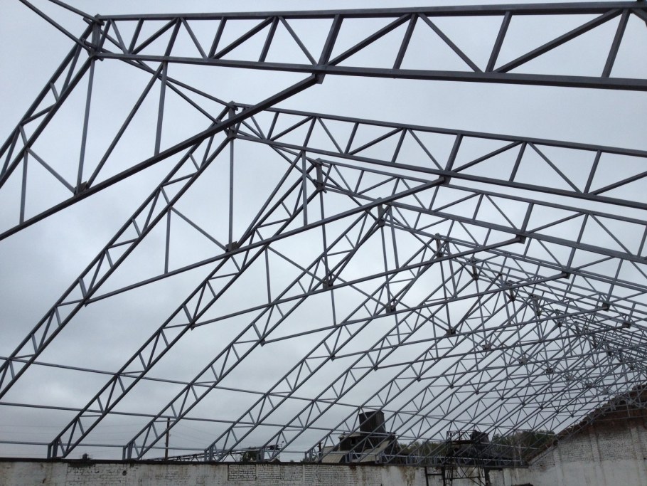 Решетчатые конструкции (стойки, опоры, фермы и пр.)
