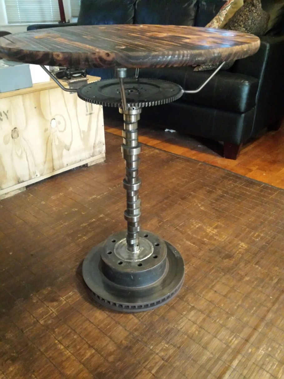 Столик из автозапчастей