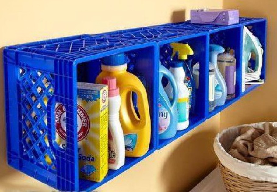 Полки из канистр